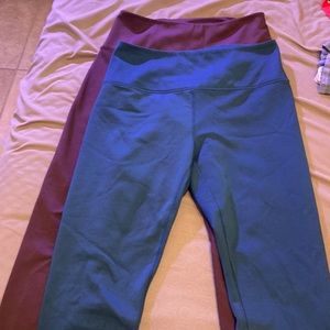 Lot of 2 women’s Spyder leggings size L